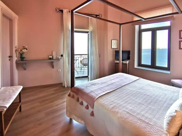 Arion Syros Hotel Ermoupoli Bagian luar foto