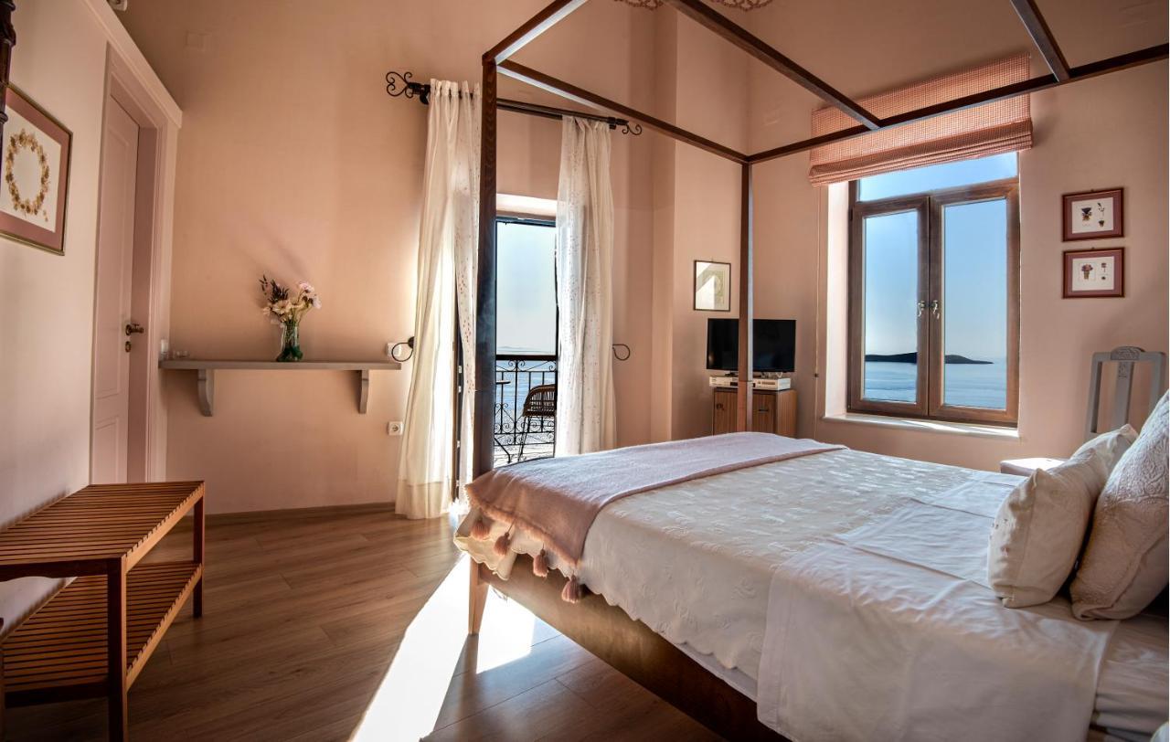 Arion Syros Hotel Ermoupoli Bagian luar foto