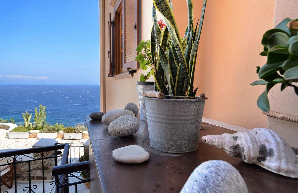 Arion Syros Hotel Ermoupoli Bagian luar foto